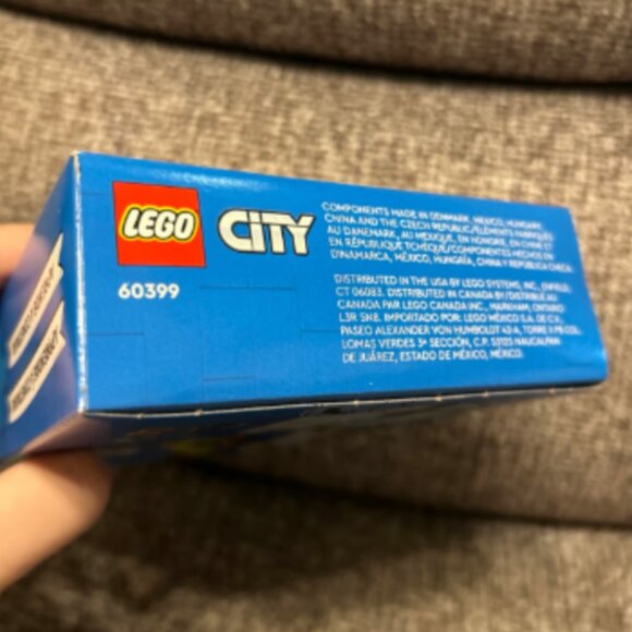 NEW LEGO City Race Car Set # 60399 Sealed/Unopened - Picture 4 of 4